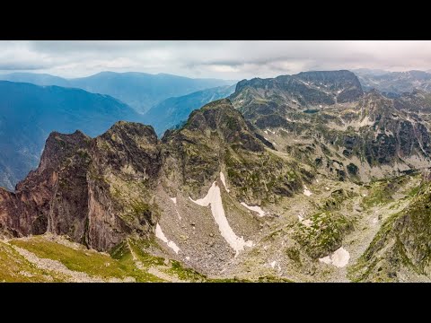 Видео: РИЛА: Орловец, Камилата, Ловница, Петлите, Злия зъб, Двуглав, Купените, Страшното езеро 06.07.2024