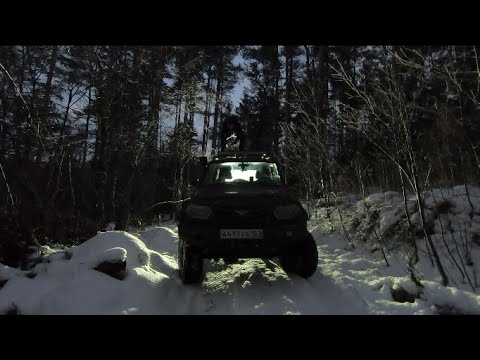 Видео: Опасный подъем зимой на Хурла-Кёль! Три Уаза. Доехали не все. Отдых в Махаре.