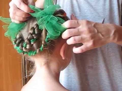 Видео: Вплетание бантов в косичку 2ч