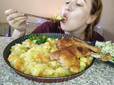 Видео: ТУШЕНАЯ КАРТОШКА КУРИЦА САЛАТ ХРУСТЯЩИЙ | STEW POTATO CHICKEN |eating show | 먹방