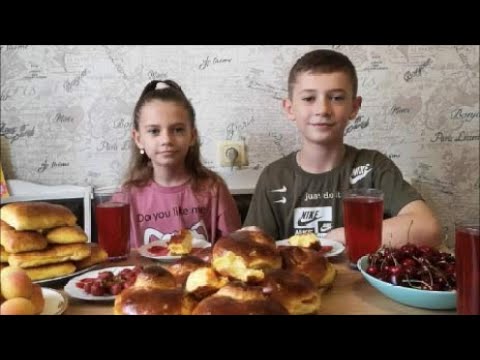 Видео: Булочки с абрикосом на сдобном тесте Выпечка с абрикосом
