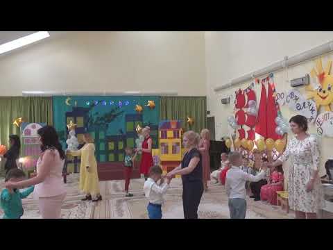 Видео: танец мам с сыновьями 2019г