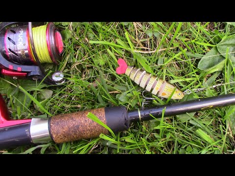 Видео: Щука на воблер-составник осенью / Ловля щуки на свимбейт в сентябре