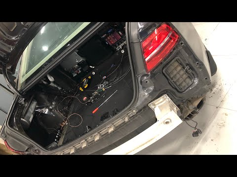 Видео: Audi A8 D4 Дооснащение парк пилот, камер 360, контроль мертвых зон.