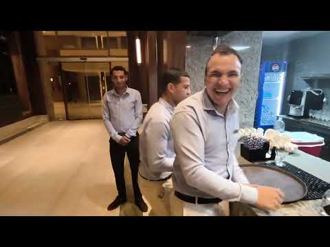 Видео: Еда в основном  ресторане отеле serenity sky arc sahl hasheesh .