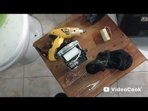 Видео: Аристон унo. Залило насос водой. Сгорают предохранители постоянно