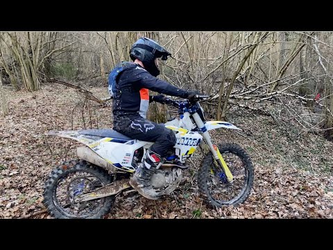 Видео: Эндуро на Avantis 300Pro Efi 2020 / Грязь и подъемы в лесу