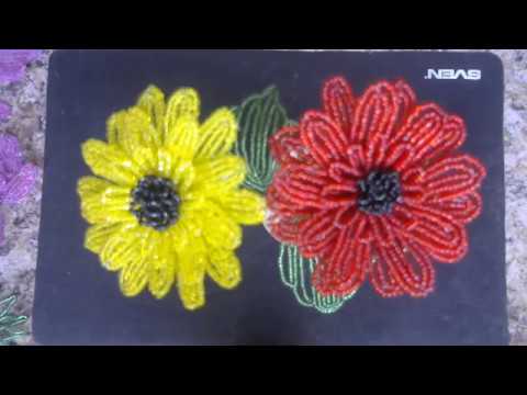 Видео: Герберы из бисера. Мастер - класс. Бисероплетение.