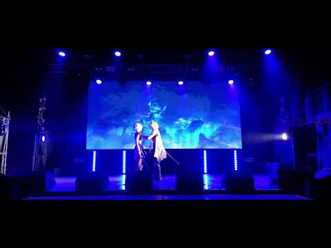 Видео: Итер и Принцесса Бездны Люмин - КОСПЛЕЙ шоу-дефиле - Genshin Impact