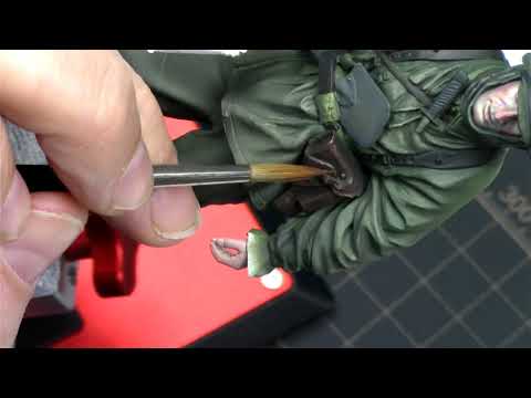 Видео: Дракон 1/16 SCHUTZE (KAMPFGRUPPE HANSEN 1944) Часть 3 Покраска униформы и изделий из кожи