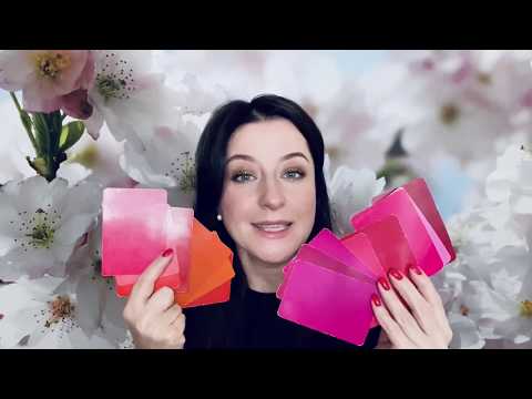 Видео: Как сделать яркие губы и не выглядеть вульгарно?
