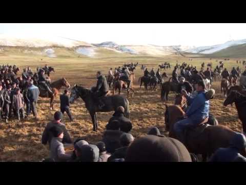 Видео: Егетаев Дүйсен ата Көкпар Қазығұрт - 09.11.2014 (3)