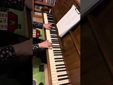 Видео: Медленно уходит осень/А я так жду - Юрий Шатунов (piano cover)