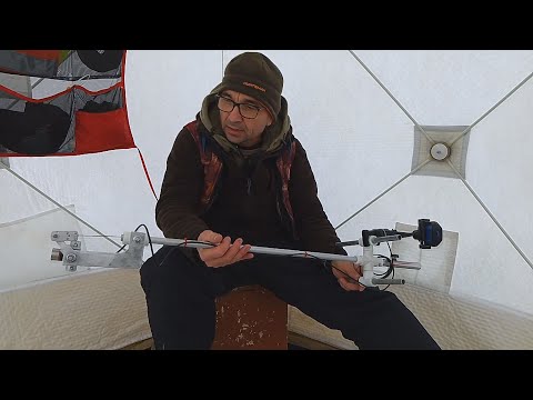 Видео: Штатив для  бокового обзора  датчика к эхолоту ПРАКТИК 8