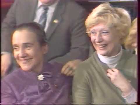 Видео: Спустя 25 лет. Школа-студия МХАТ. Встреча выпускников 1959-го года и преподавателей.