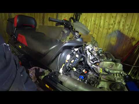 Видео: Тайга Атака с двигателем Suzuki k6a