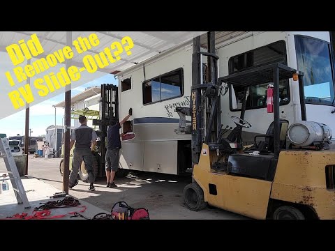 Видео: Снятие и ремонт выдвижного отсека в автодоме Winnebago, часть 2