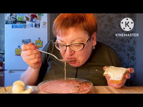 Видео: МУКБАНГ/борщ и бутерброд с сыром/Хочу,вам пожаловаться🤣/Обжор и разговоры на камеру
