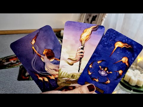 Видео: 💥💜Това е енергията на вашия човек към вас - мисли, чувства и действия към вас?💜💥