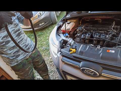 Видео: Замена помпы на Ford focus 3 1.6 без снятия ремня ГРМ!?