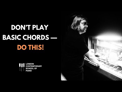 Видео: Фортепианные аккорды, которые заставляют людей слушать