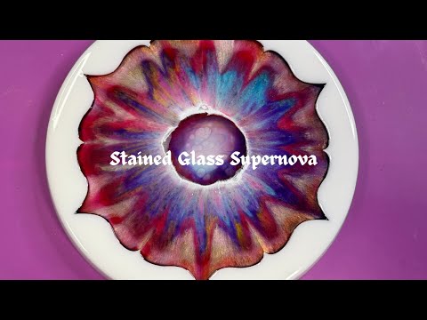 Видео: Потрясающий эффект сверхновой в витраже из смолы | Вдохновение от Петры Йонгблуд @Marie-LouiseArt