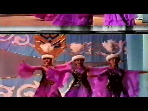 Видео: "Көктем" биі. Орындаушы "Айша бибі" фольклорлық этнографиялық би ансамблі