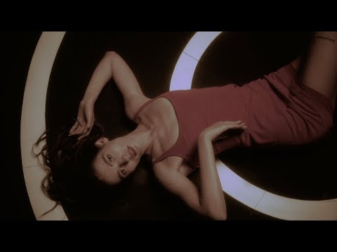 Видео: ЛУНА - Спящая красавица (Official Video)