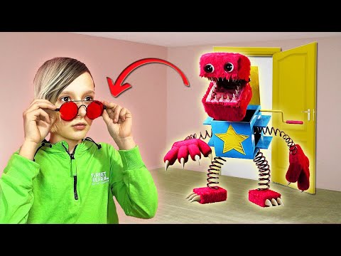 Видео: Бокси БУ дарит СТРАННЫЕ ОЧКИ ! ЧТО Boxy Boo хочет ВЗАМЕН ?