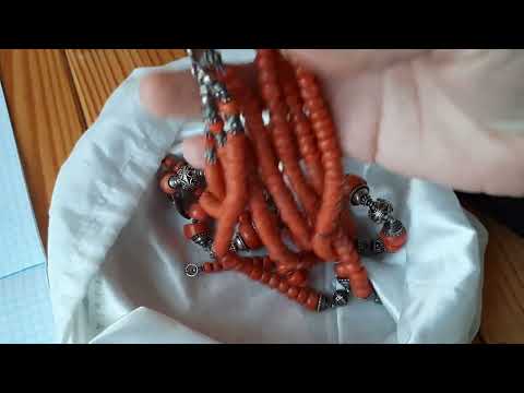 Видео: Редкие антикварные коралловые бусы как выглядит дорогой натуральный коралл