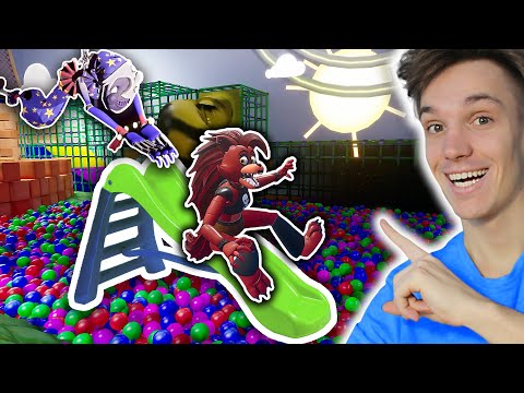 Видео: Что будет, если РОКСИ попадет в бассейн к Луна и Солнце - Five Nights at Freddy's: Security Breach