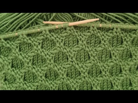 Видео: Легкое вязание в сотах двумя спицами✔️пояснение модели пледа-свитера-жилета