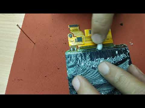 Видео: Samsung Galaxy J7 J730 замена шлейфа дисплея на ACF оборудовании.