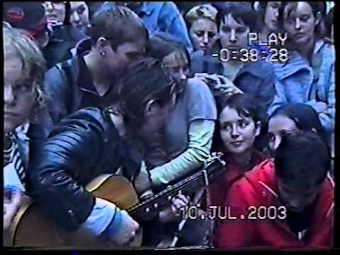 Видео: Диана Арбенина - день рождения у Казанского собора (2003)