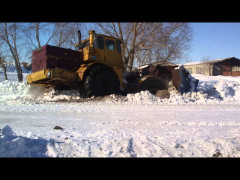 Видео: Кировец К-701