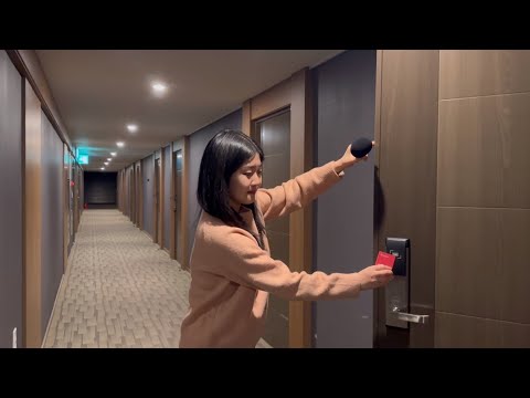 Видео: АСМР В ОТЕЛЕ 🏩 100+ ударов, царапин / экскурсия по номеру 💚