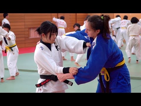 Видео: Реальное дзюдо в японской старшей школе. Наши спортсмены на сборах в Японии