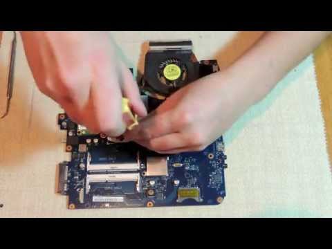 Видео: Как разобрать ноутбук Samsung NP-R580-JT02RU  (disassemble Samsung NP-R580-JT02RU)