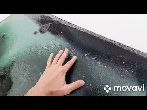 Видео: Как быстро отогреть лобовое стекло автомобиля?