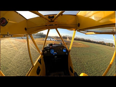 Видео: Реальные полёты с ручкой и рулём, без приборов, без проблем... Piper J3 Cub