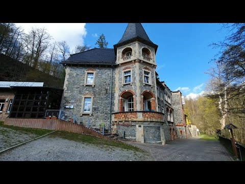 Видео: Прогулка по деревни лежащей в ущелье (23.04.2023)