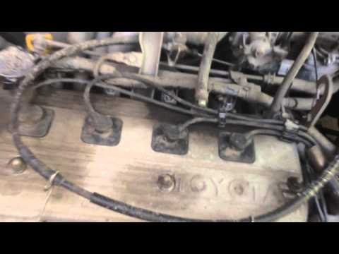 Видео: 4E-FE временами троит на холостых, провалы при резком нажатии на газ с холостых