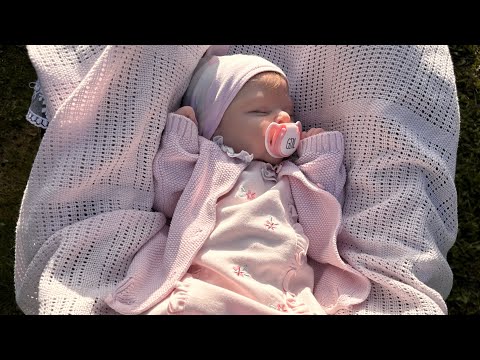 Видео: Экскурсия с силиконовым реборном Вероничкой в музей техники #siliconebaby #reborn #newborn