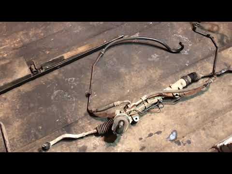 Видео: Прикипевшие шланги-трубки гура частые проблемы Рено Логан,Сандеро,Хендай акцент и тд