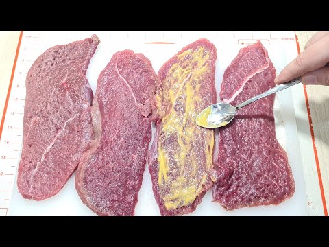 Видео: Отбиваю и Смазываю МЯСО ГОВЯДИНЫ горчицей Запекаю в духовке ВЫХОДИТ ВКУСНО НЕЖНО СОЧНО