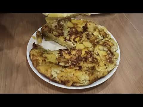 Видео: И СНОВА КАРТОШКА!!! Теперь с "испанским привкусом" #БАТЯНАКУХНЕ #готовимпросто #готовимвкусно