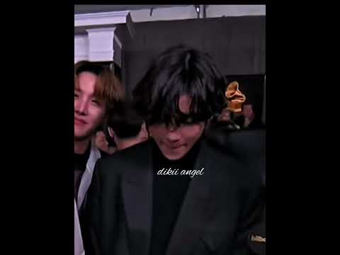 Видео: 💞ПОСМОТРЕВ ОДНАЖДЫ НА ТЕБЯ👬Я СТАЛ ПОИСТИНЕ СЧАСТЛИВЫМ👨‍❤️‍💋‍👨#Vkook