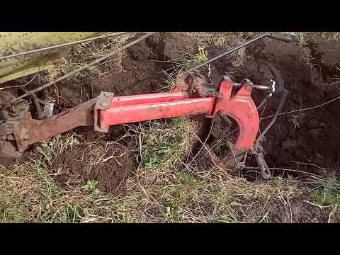 Видео: весна вспашка оборотным плугом ПЦ-1-18