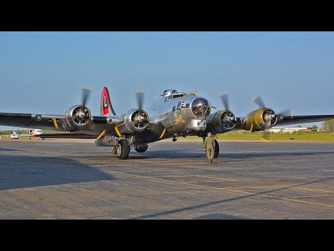 Видео: Полет Boeing B-17 Flying Fortress с видом на кабину и УВД