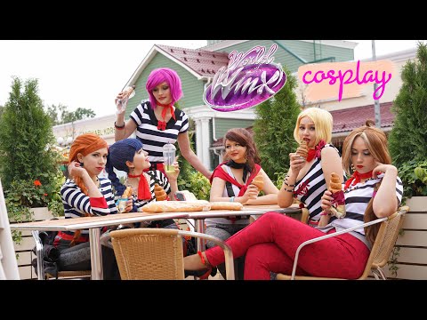 Видео: ПАРИЖАНКИ ВИНКС. Косплей "Мир Винкс" | World of winx cosplay. Parisian style